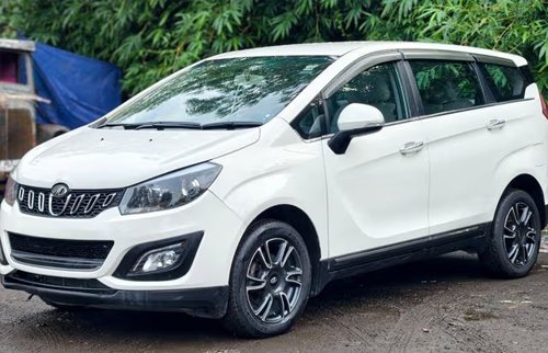 Mahindra Marazzo